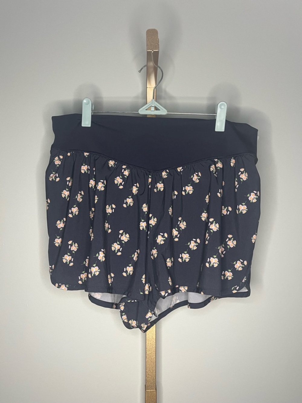 Aerie XL ditsy Floral High-Waisted Flowy Athletic Shorts Offline by Aerie lounge